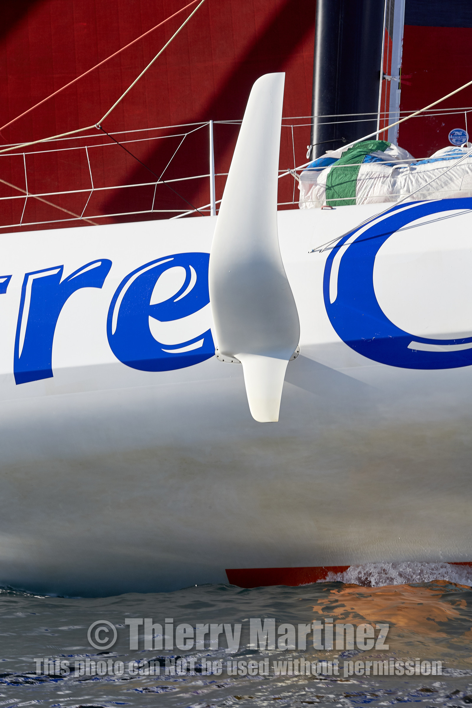 THM-15_62456_AZIMUT2016