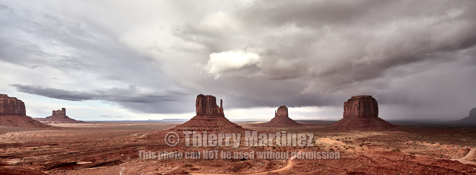 THM-18_055388-MONUMENT VALLEY