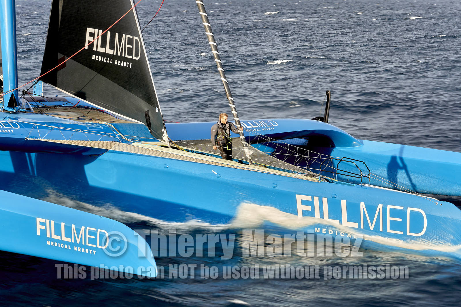 THM-21_19733_ULTIM SVR-LAZARTIGUE