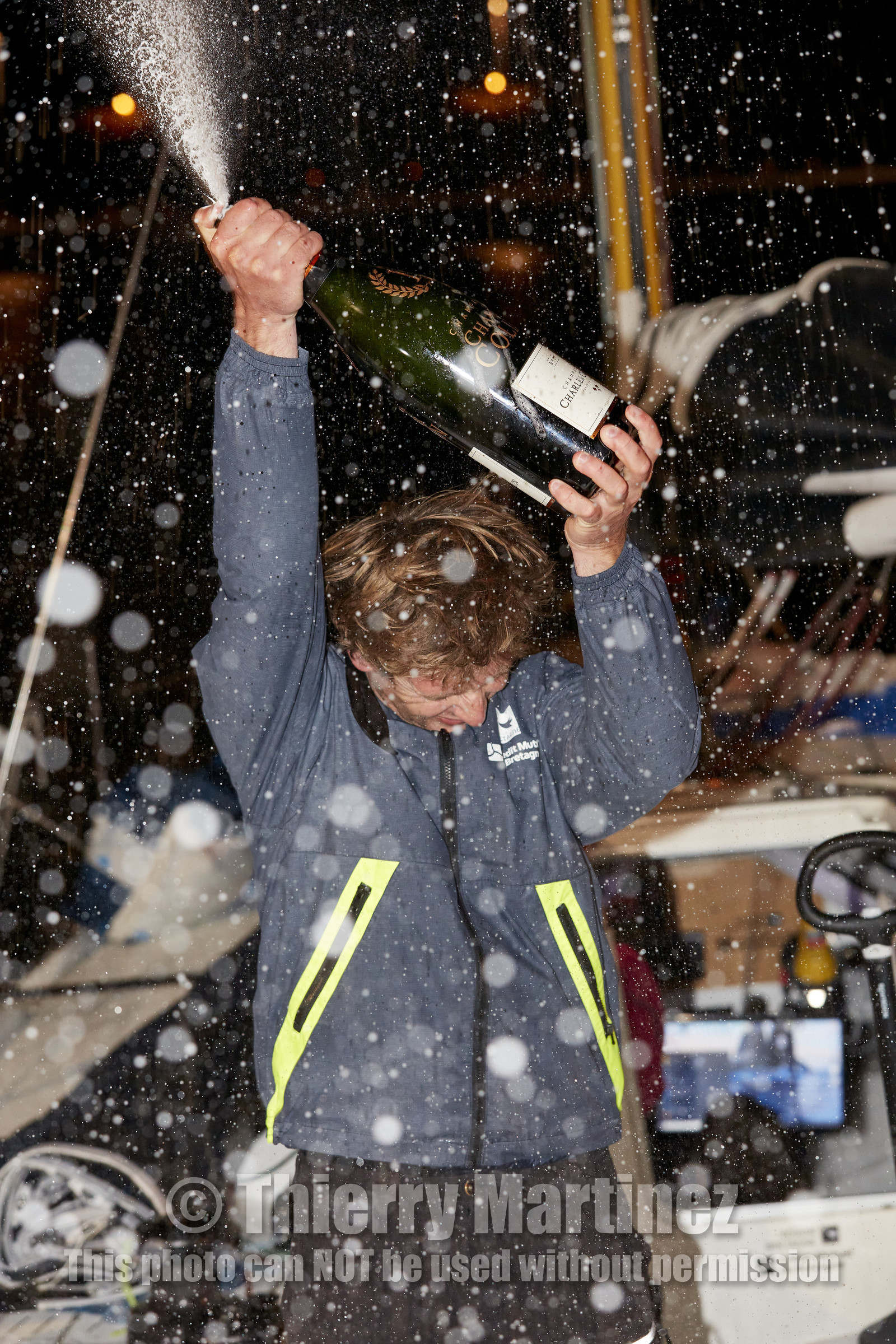 22_35134   © Thierry Martinez.ST NAZAIRE, FRANCE.07 Sept 2022.53éme édition de la Solitaire du Figaro.Arrivée de la 3éme étape , Royan    St Nazaire.Tom Laperche (Région Bretagne-CMB Performance) vainqueur de l’étape et de l’édition de la Solitaire du Figaro 2022.