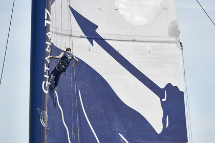 THM-19_15632_ARMEN RACE