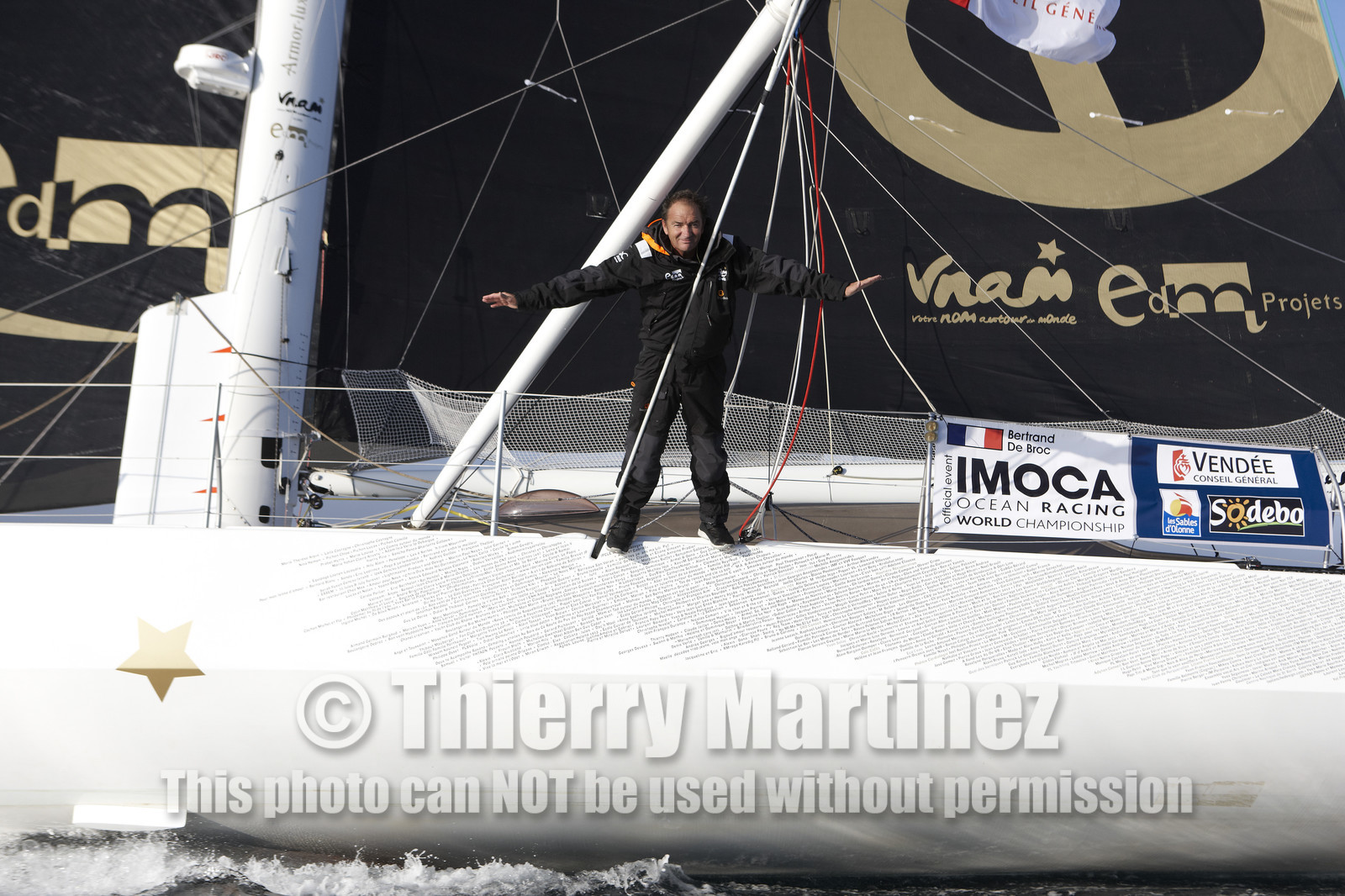VOTRE NOM AUTOUR DU MONDE , skipper Bertrand de Broc (FRA)