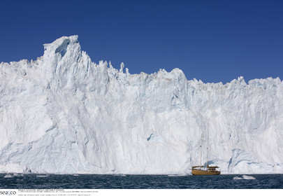 Schooner LA LOUISE sailing on west coast of Greenland.