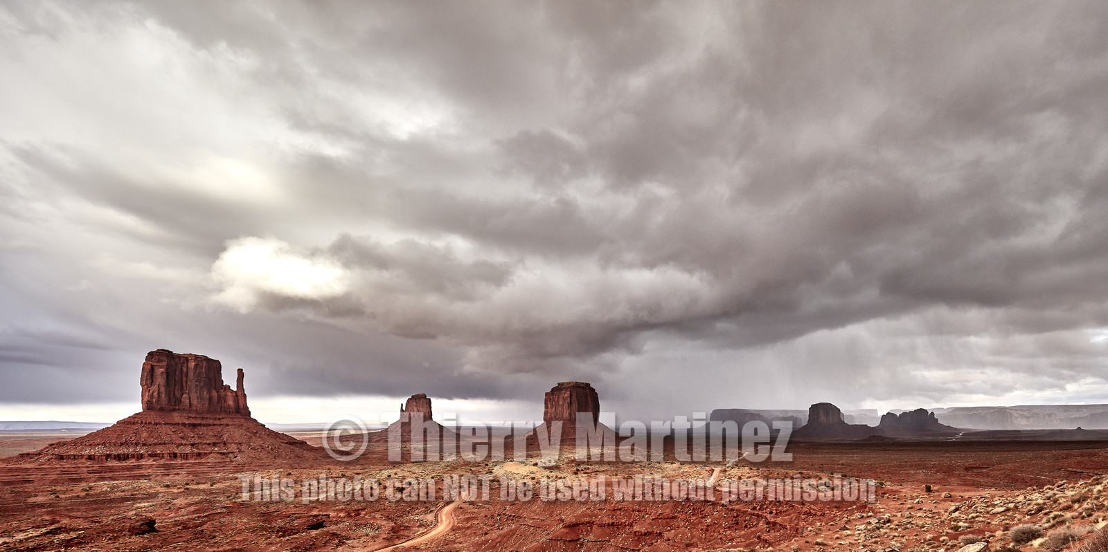 THM-18_055402-MONUMENT VALLEY