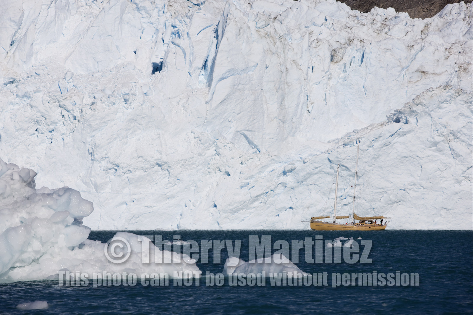 Schooner LA LOUISE sailing on west coast of Greenland.