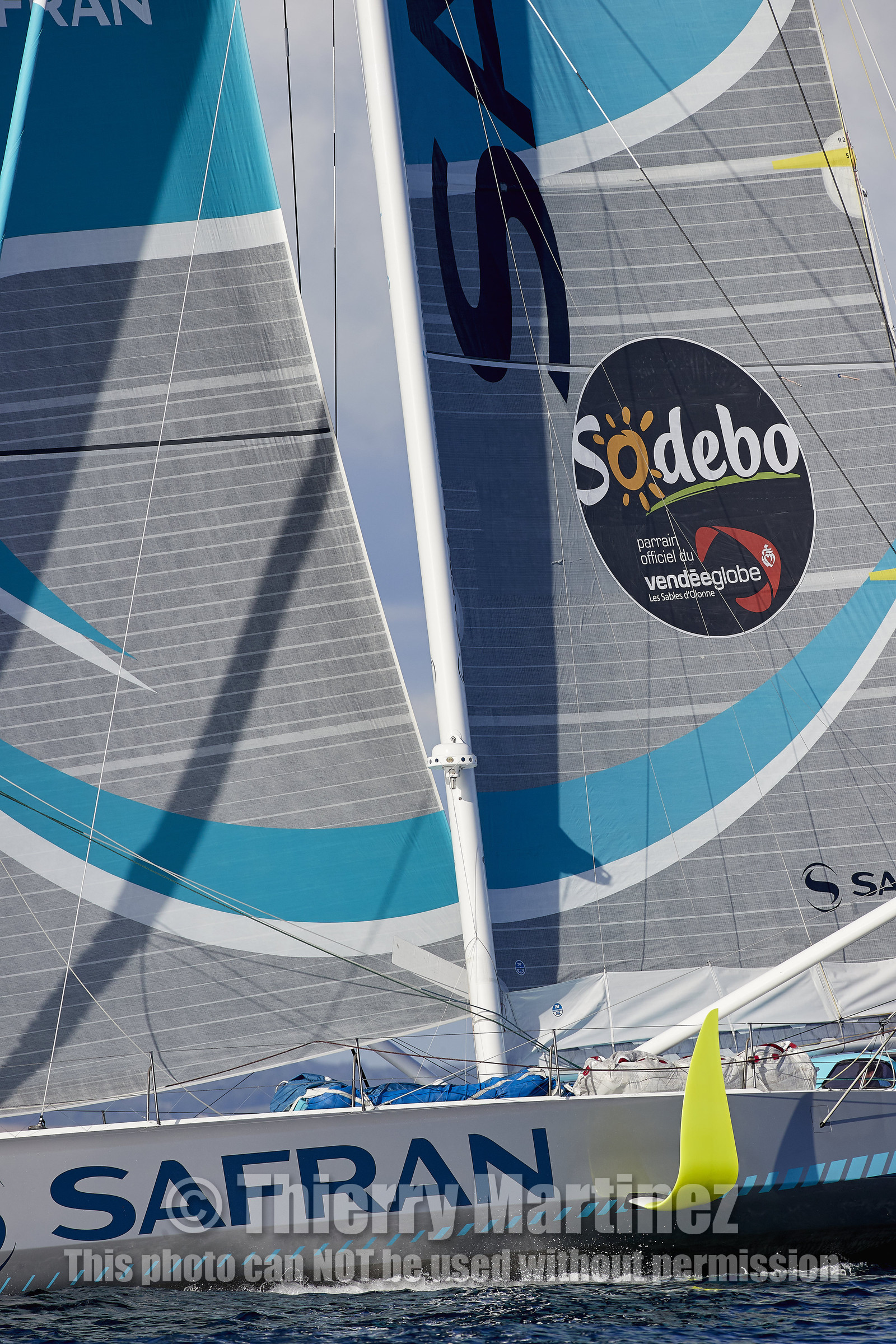 THM-15_63580_AZIMUT2016