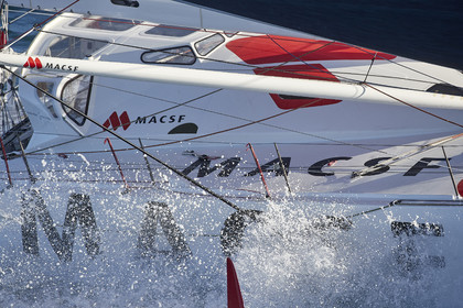 THM-20_21882_VendeeGlobeStart