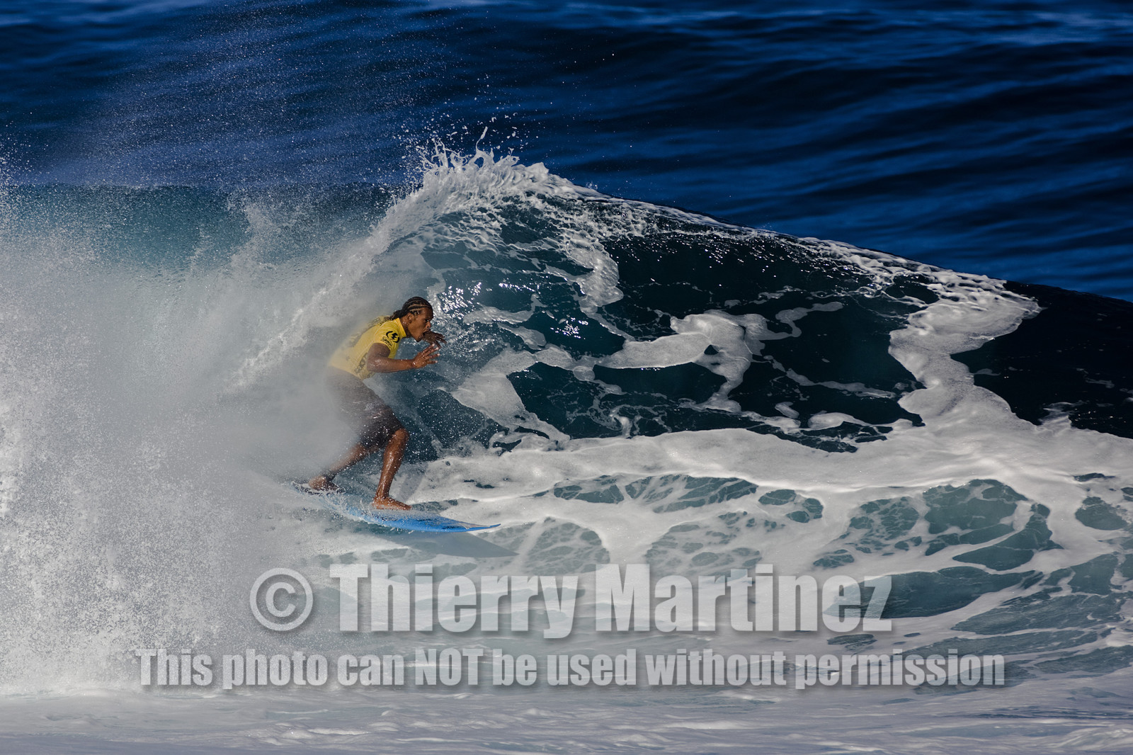 2011 VOLCOM PIPE PRO  ( Surf contest) at Banzai Pipeline Beach, North Shore - Oahu - Hawaii.