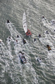 Départ de Jeff Pellet (FRA) sur son bateau COME IN VENDEE POUR UN TOUR DU MONDE;
