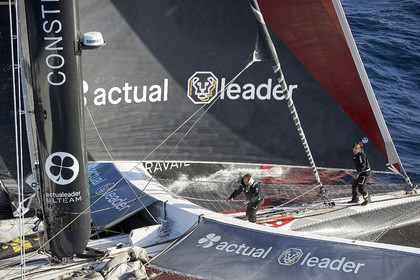 « ULTIM ACTUAL LEADER , Skipper Yves Le Blevec.
