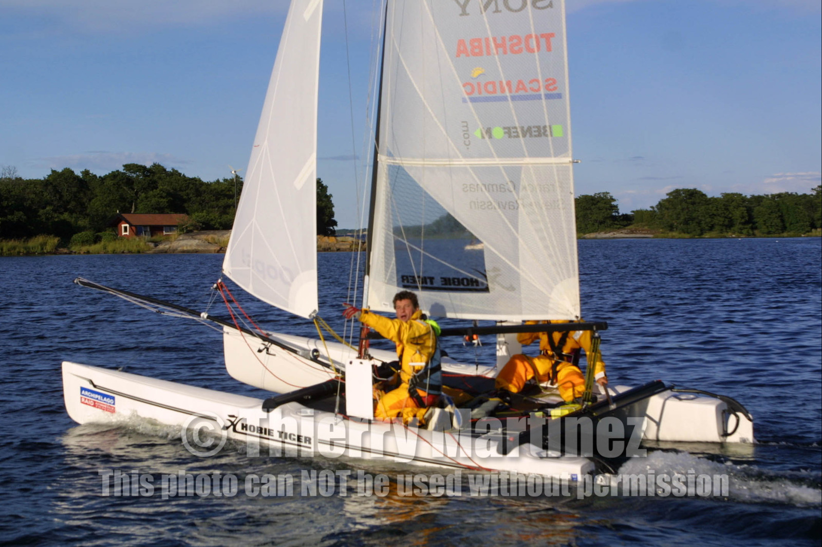 01_0480D-©ThMartinez- Sweden 1st 3rd August 2001. Archipelago Raid (Catamaran Formula 18).1st August 2001- Day1; Steve Ravussin (SUI) & Franck Cammas(FRA)