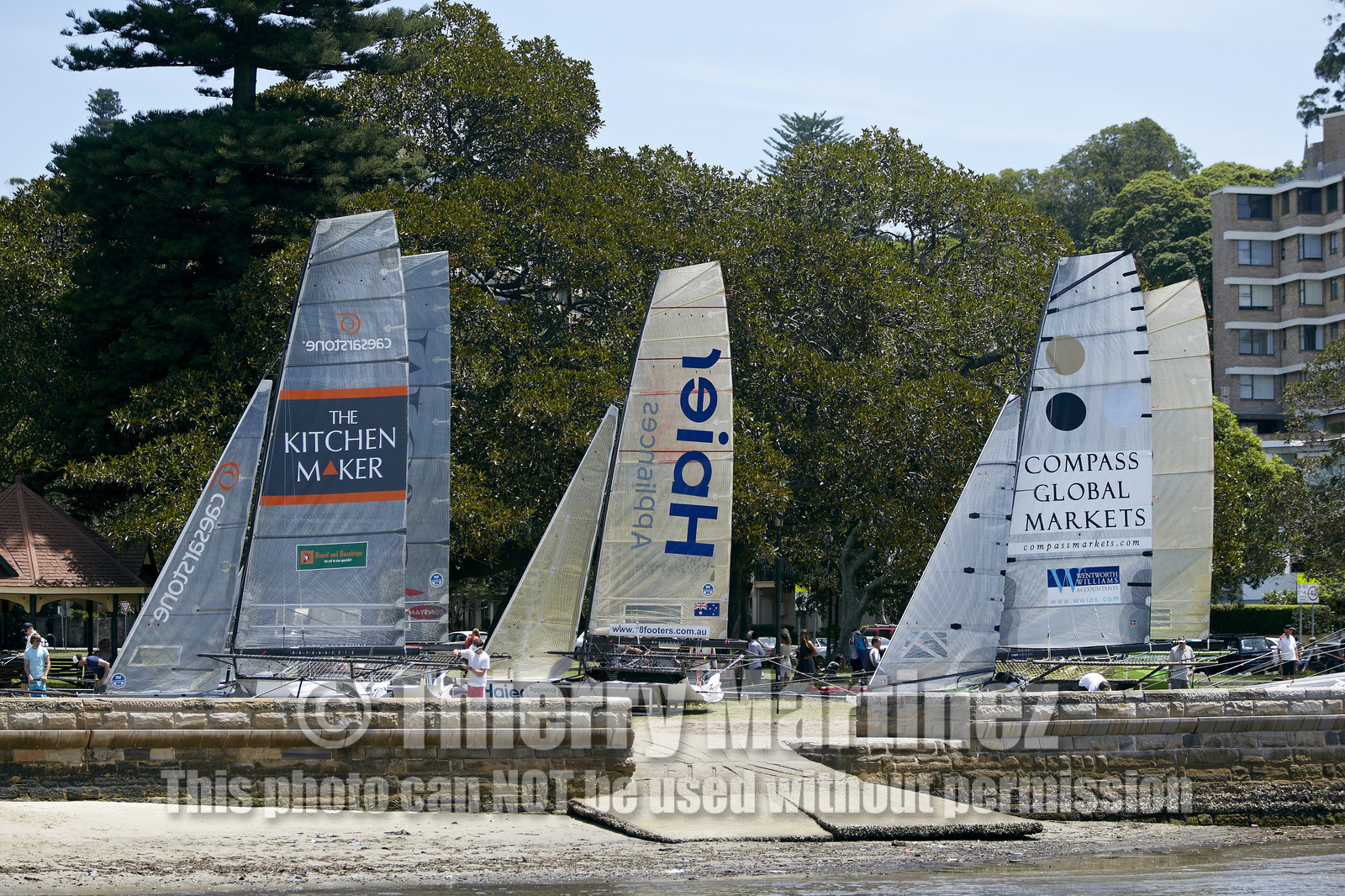 15_018694-Skiff-Sydney