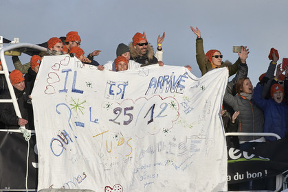 Single-handed sailing round the world record .