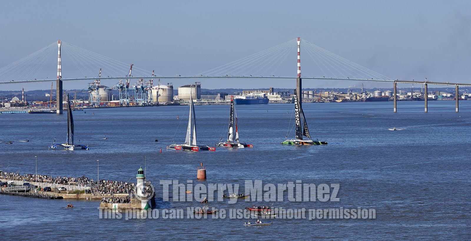 THM_17_044715_THE_BRIDGE-Start