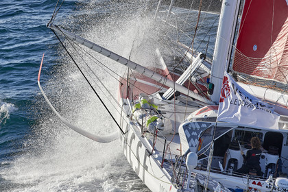 THM-20_21762_VendeeGlobeStart