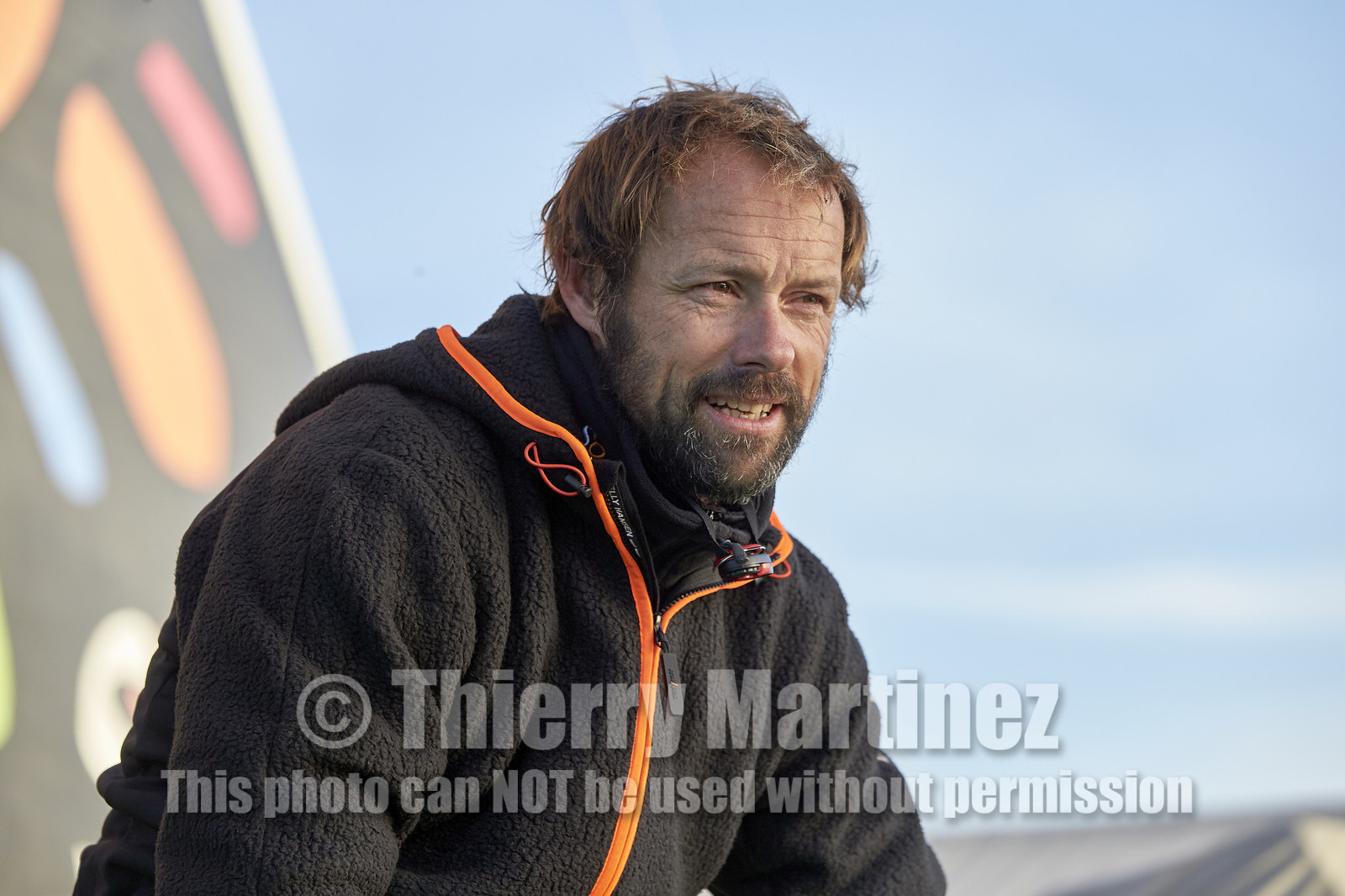 Single-handed sailing round the world record .
