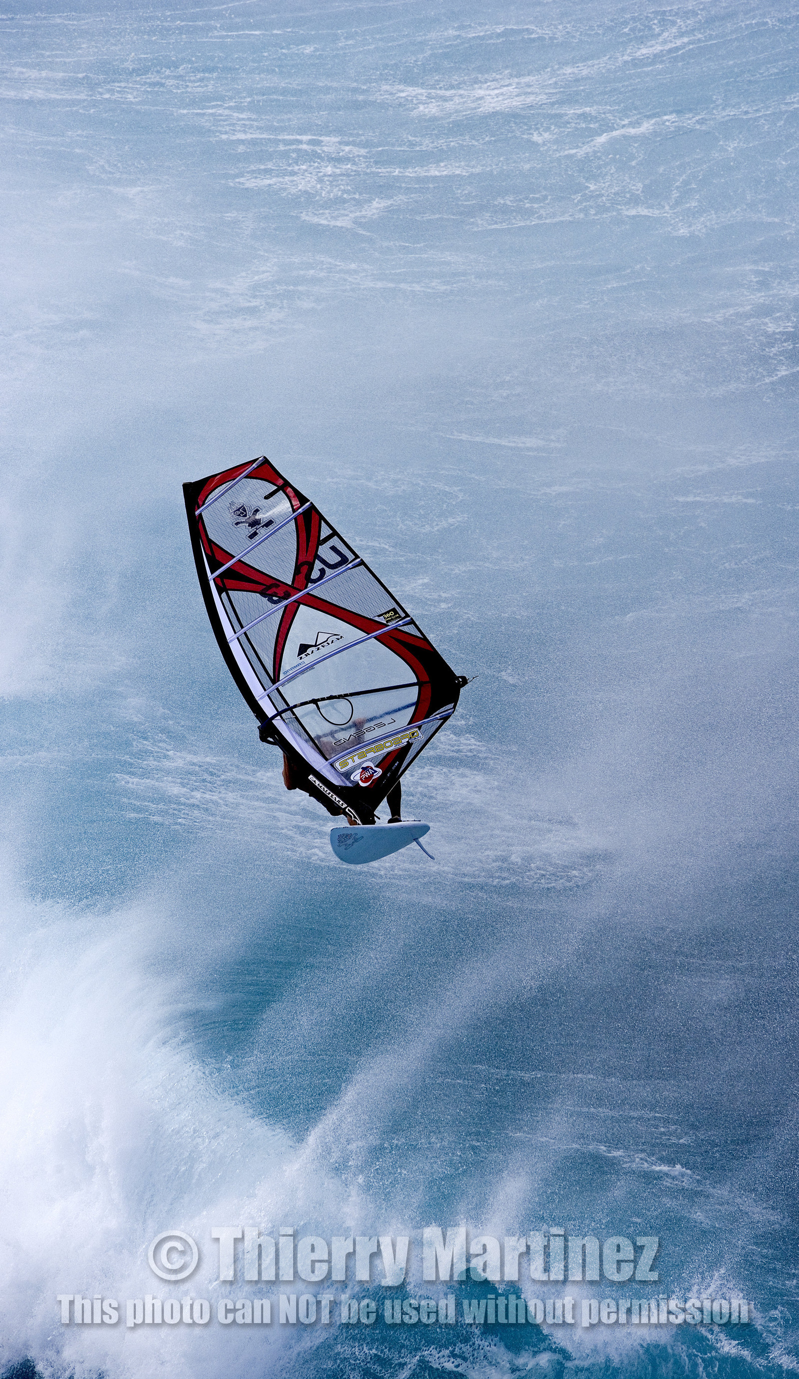 Ho'okipa beach HAWAII - USA . Jan 2007.