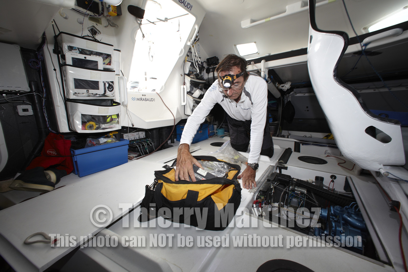 12_21353 Dom Wavre (SUI) a bord MIRABAUD