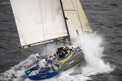 VOLVO OCEAN RACE START - VIGO-SPAIN- 12NOV 2005
