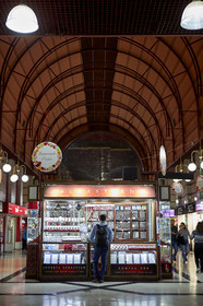 THM-18_041711_SANTIAGO