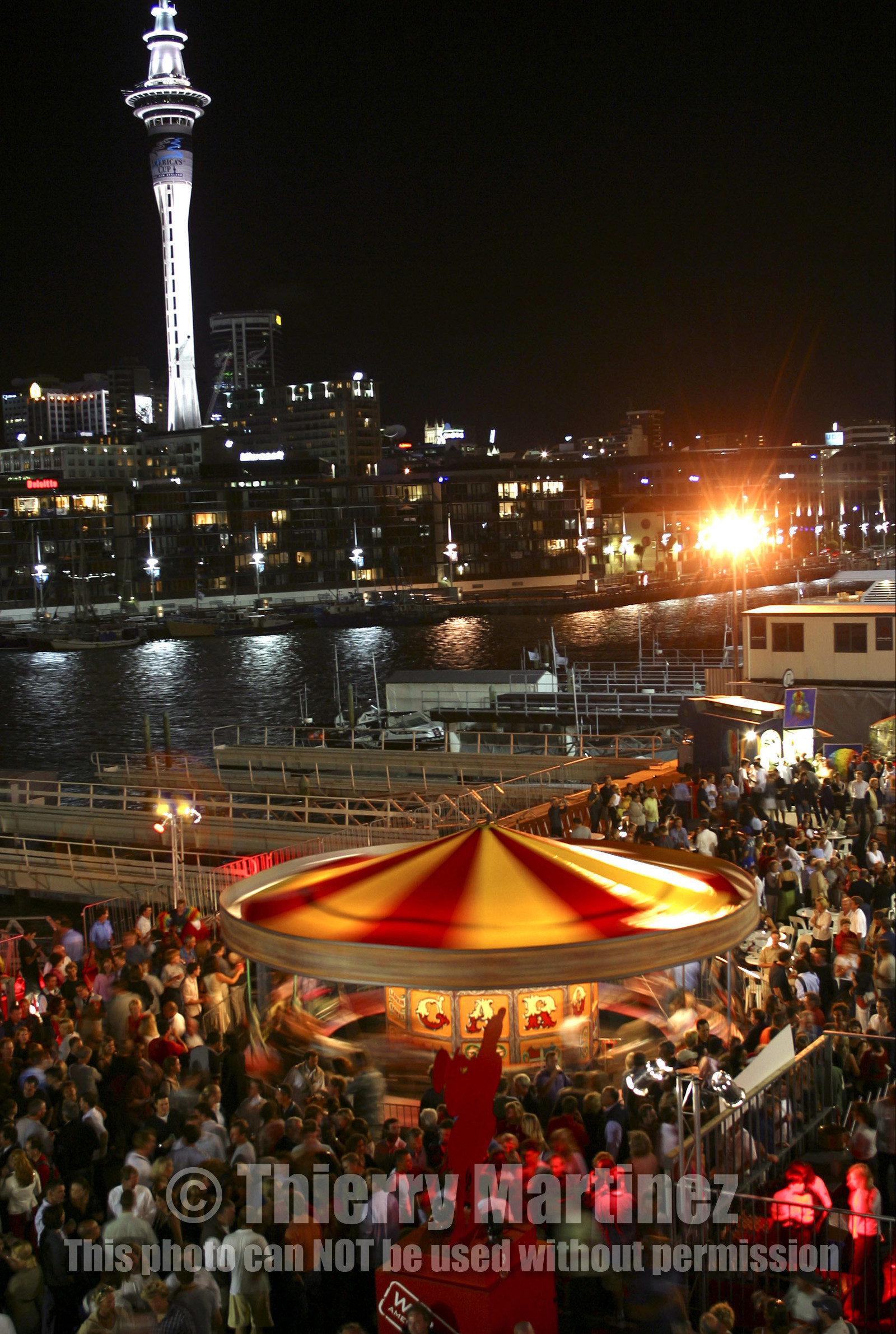 03_1495D ©Th.Martinez. Auckland (NZ) . America's Cup 2003. 2nd March 2003. Winning party at Alinghi base..Alinghi Team winner of America's Cup 2003...