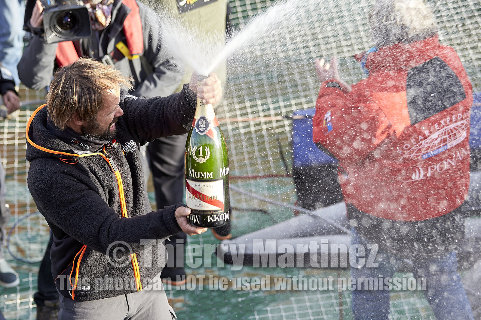 Single-handed sailing round the world record .