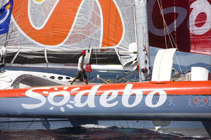 2010 ROUTE DU RHUM - LA BANQUE POSTALE . SOLO SAILING TRANSATLANTIC : ST MALO (FRA)   POINTE A PITRE-GUADELOUPE (FRENCH WEST INDIES). FINISH.