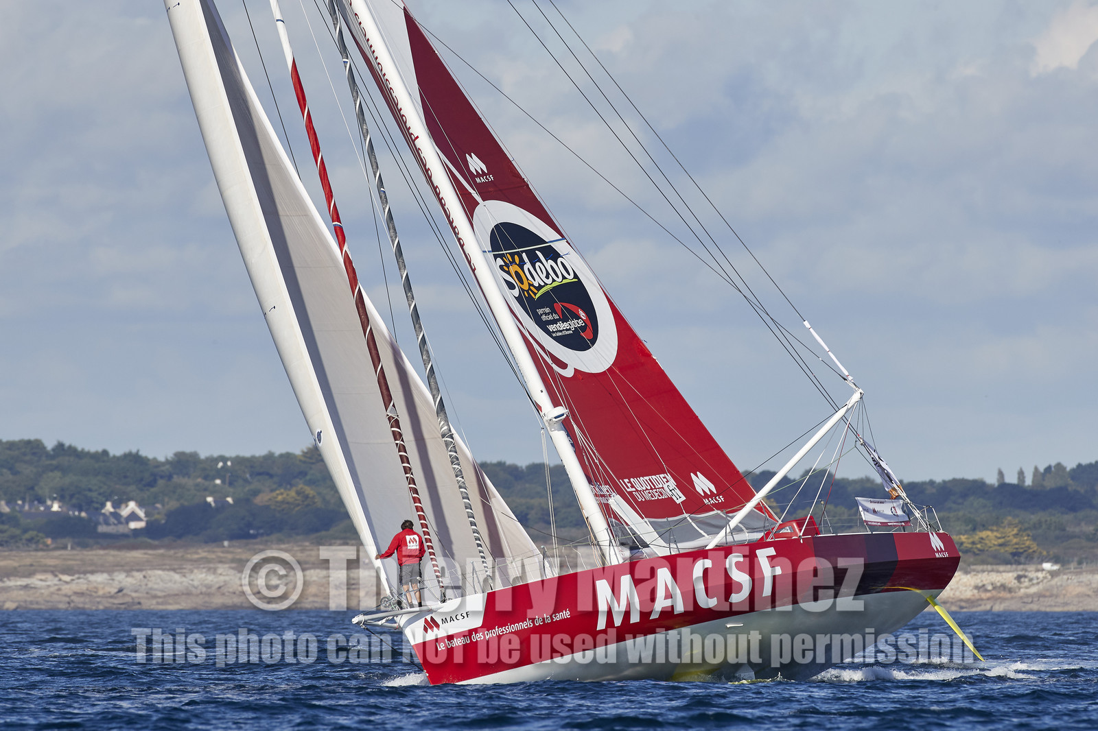 THM-15_63151_AZIMUT2016