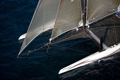 33rd  AMERICA'S CUP Valencia Spain, February 2010 - Defender:  ALINGHI (ALINGHI 5) vs Challenger : BMW Oracle Racing (USA 17)