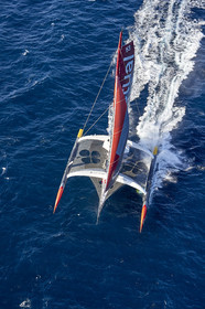 « ULTIM ACTUAL LEADER , Skipper Yves Le Blevec.