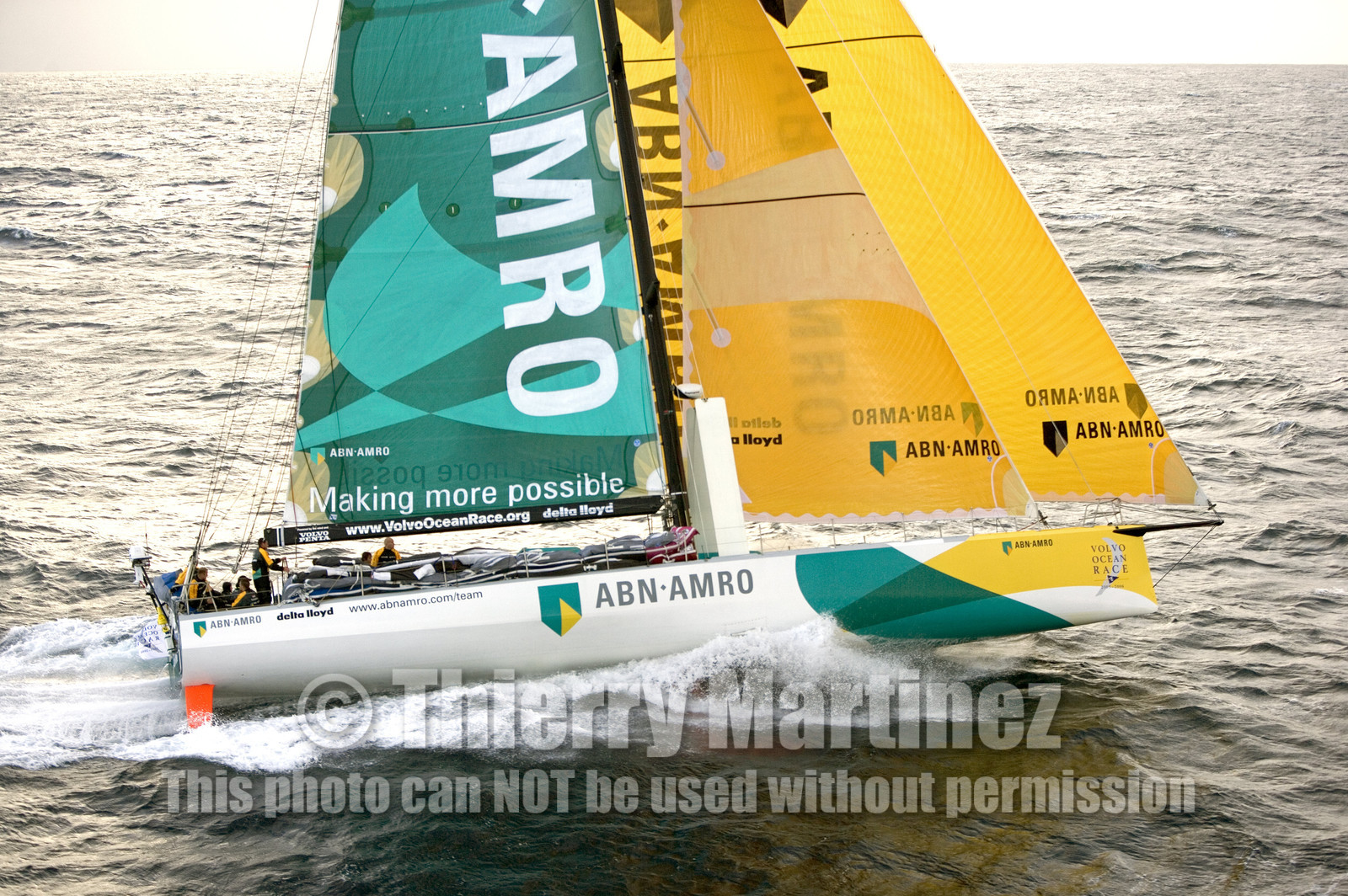 VOLVO OCEAN RACE START - VIGO-SPAIN- 12NOV 2005