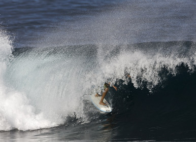 2011 VOLCOM PIPE PRO  ( Surf contest) at Banzai Pipeline Beach, North Shore - Oahu - Hawaii.