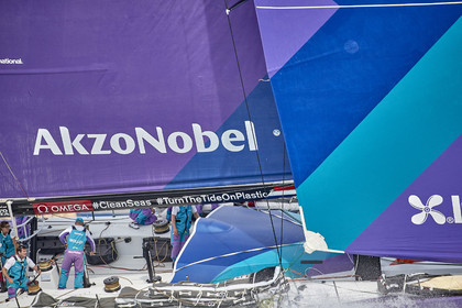 THM-17_094871-VOR ALICANTE-LEG1 START