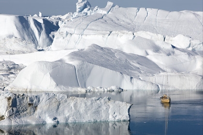 Schooner LA LOUISE sailing on west coast of Greenland.