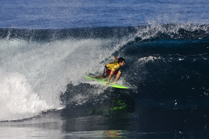 2011 VOLCOM PIPE PRO  ( Surf contest) at Banzai Pipeline Beach, North Shore - Oahu - Hawaii.