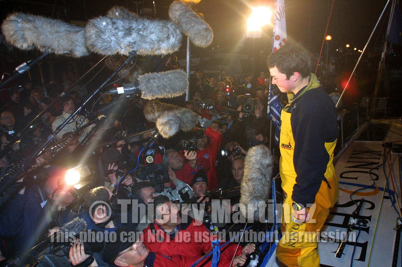 2000 Vendee Globe. Finish. Les Sables d'Olonne(FRA)