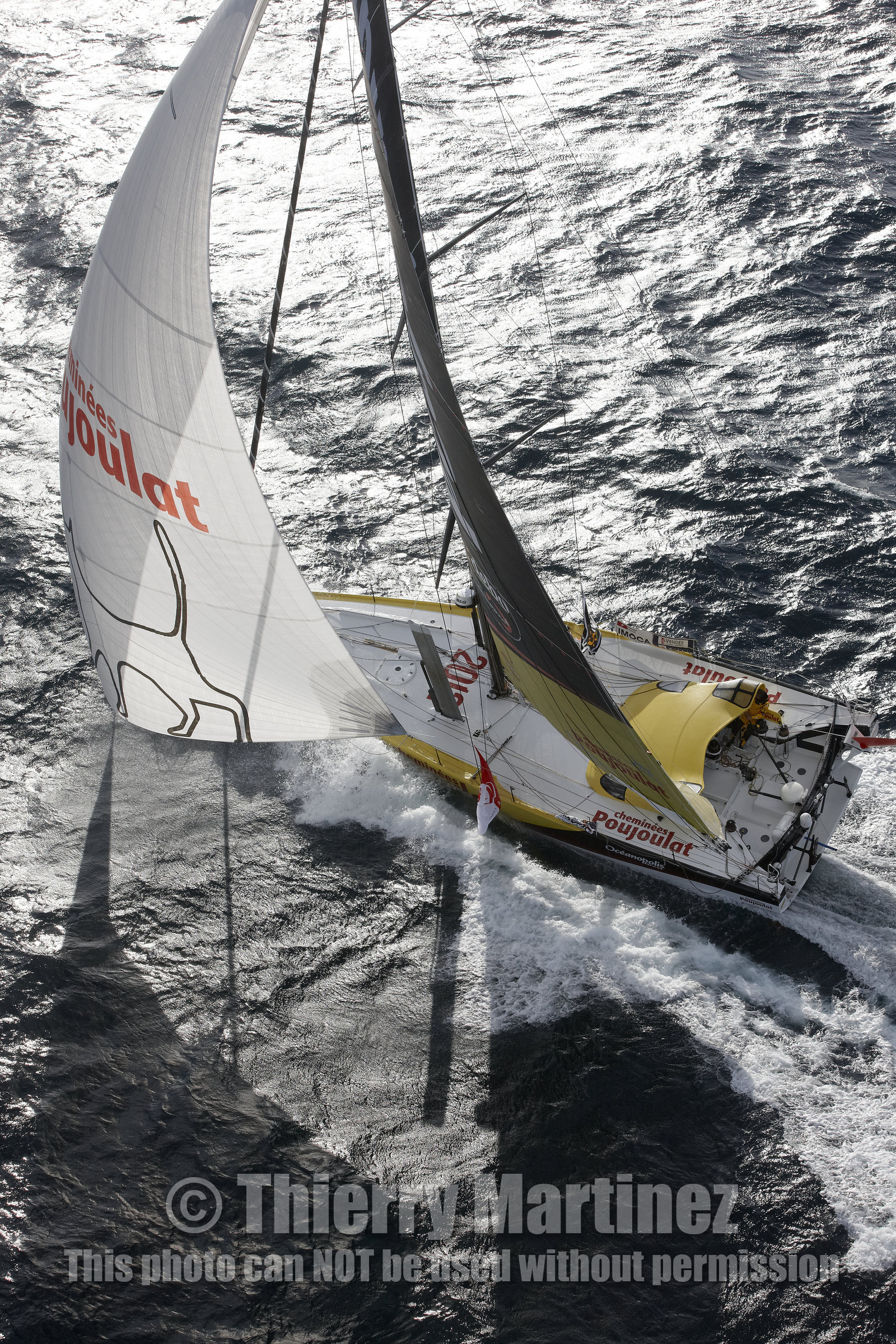 12_20375 CHEMINEES POUJOULAT ( IMOCA 60') , Skipper Bernard Stamm (SUI)
