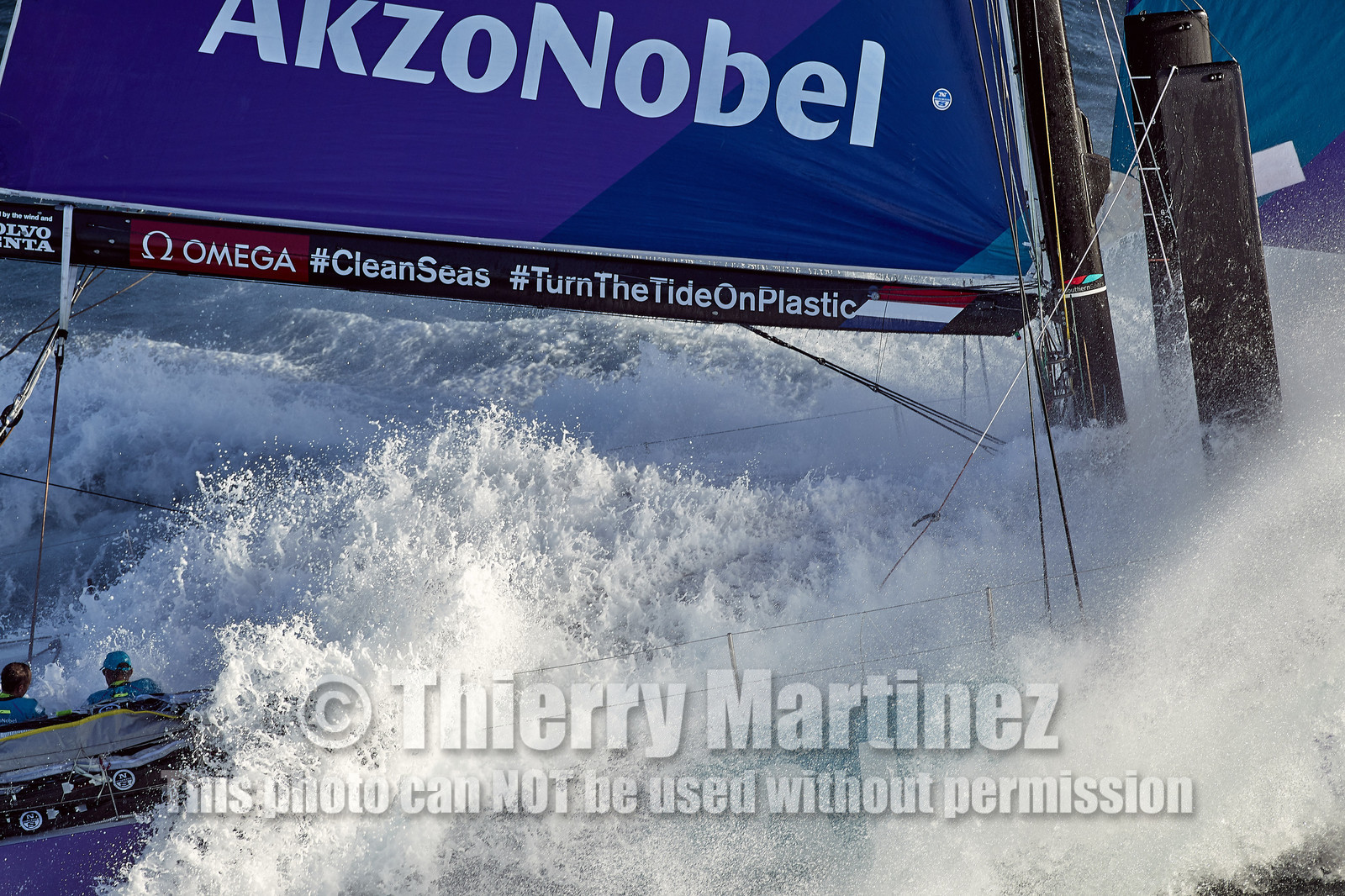 THM-17_108594_VOR-LISBON-LEG2start