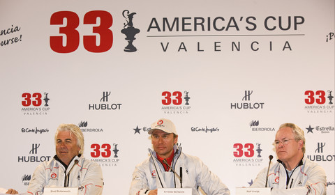 33rd  AMERICA'S CUP Valencia Spain, February 2010 - Defender:  ALINGHI (ALINGHI 5) vs Challenger : BMW Oracle Racing (USA 17)