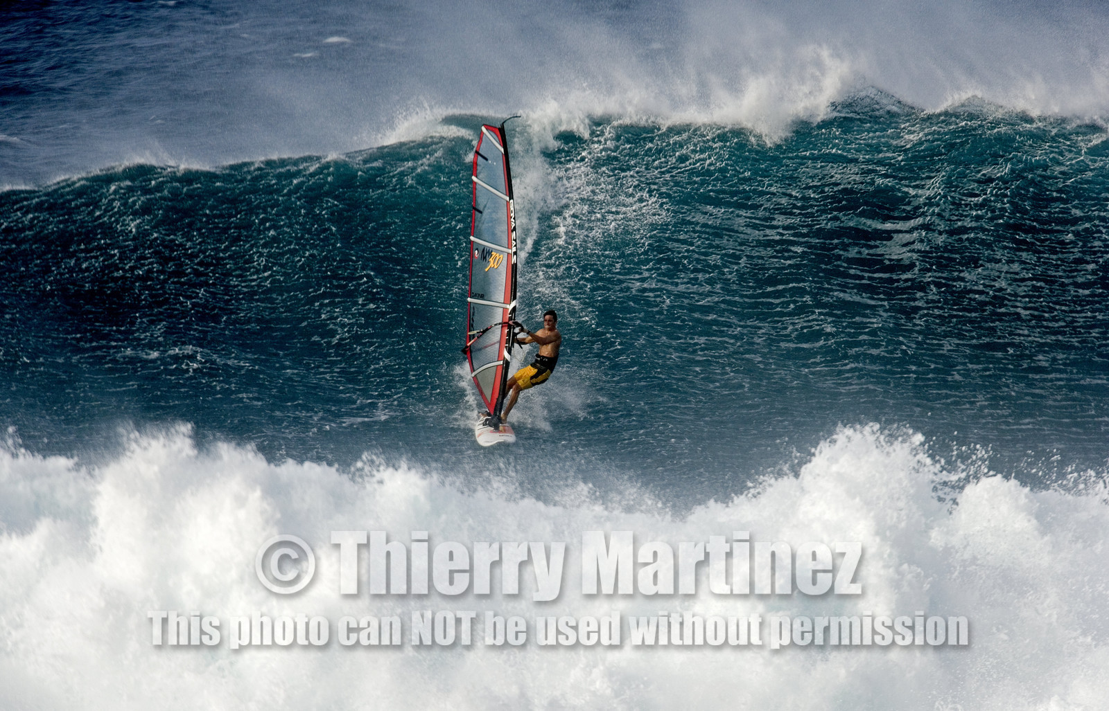 Ho'okipa beach HAWAII - USA . Jan 2007.