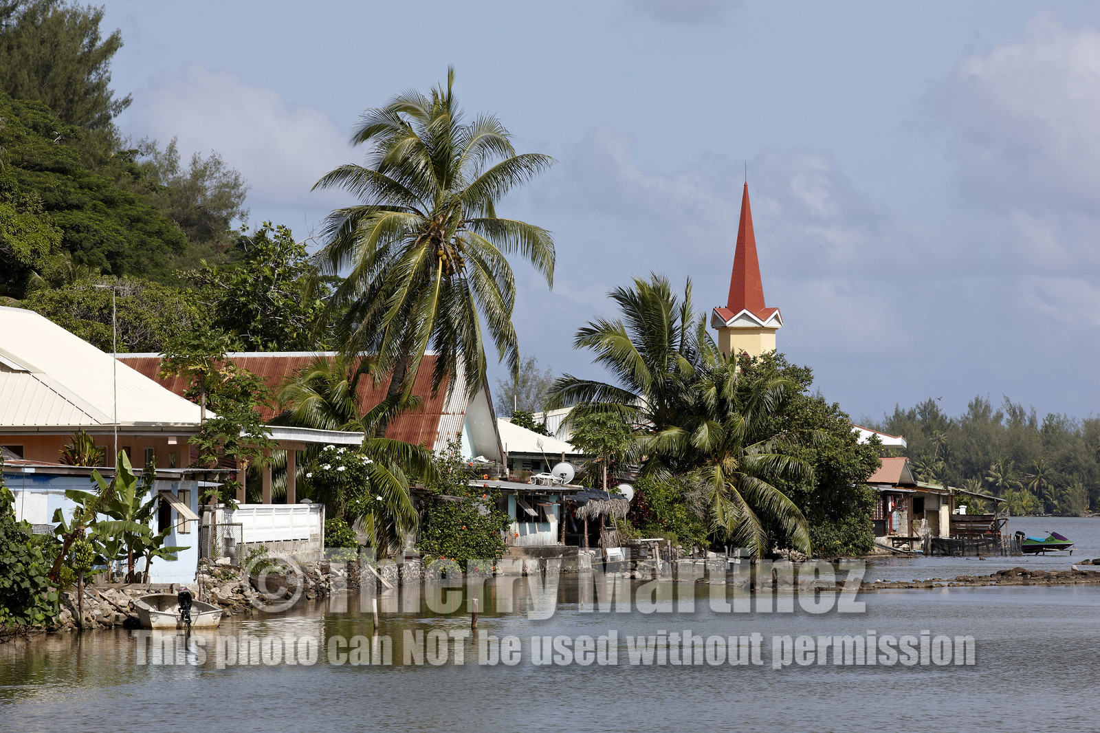 15_023173  ©ThMartinez Sea&Co.  HUAHINE - ILES SOUS LE VENT. POLYNESIE FRANCAISE . 31 January 2015. .