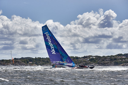 team AkzoNobel  in Volvo Ocean Race 2017-18.