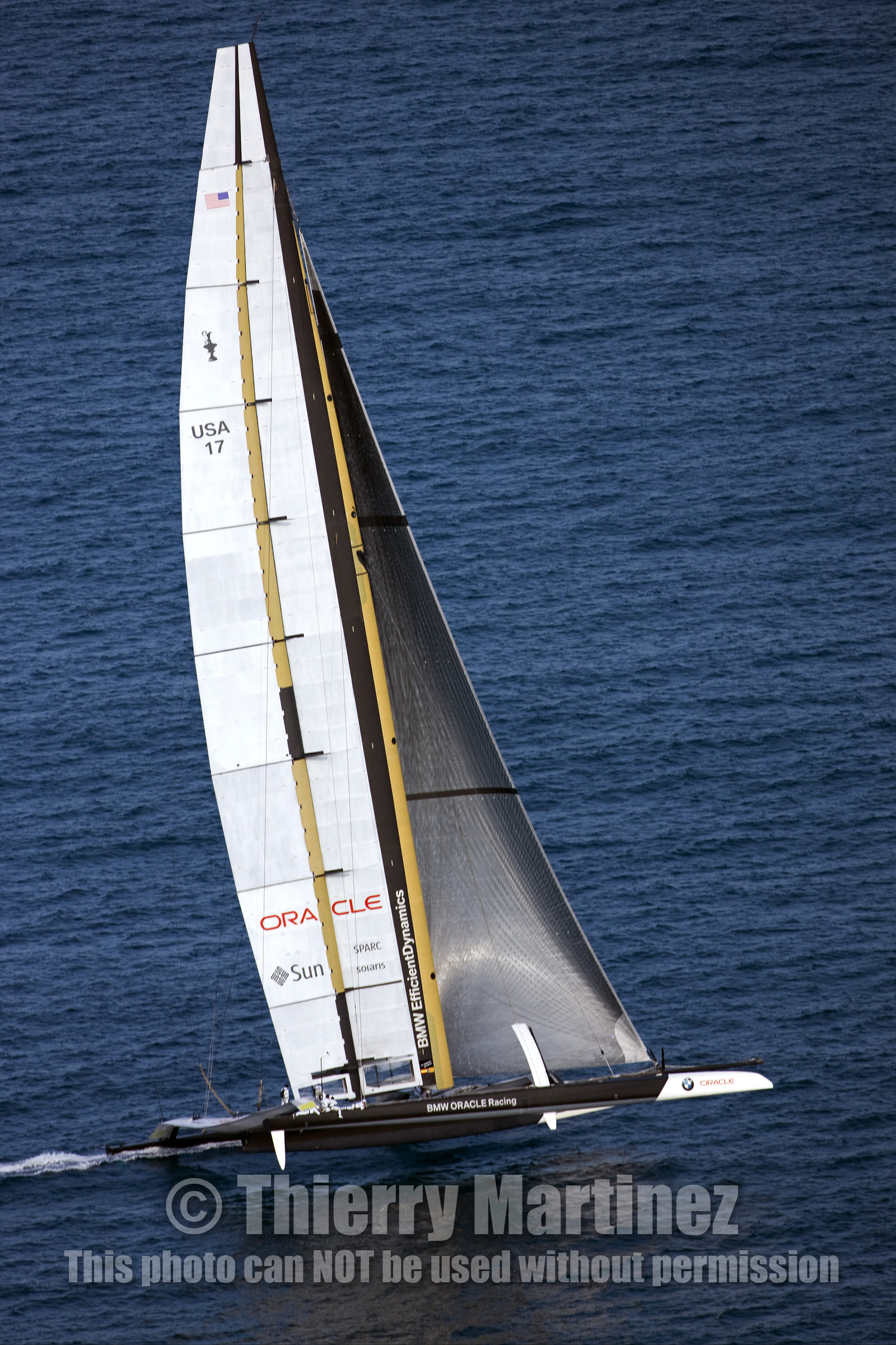 33rd  AMERICA'S CUP Valencia Spain, February 2010 - Defender:  ALINGHI (ALINGHI 5) vs Challenger : BMW Oracle Racing (USA 17)