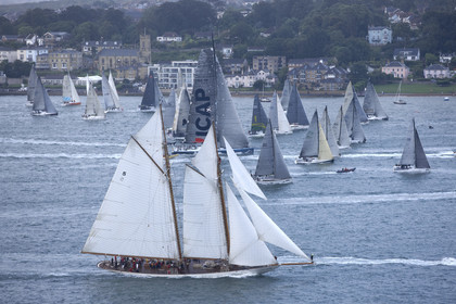 JP Morgan Asset Management Round The Island Race.