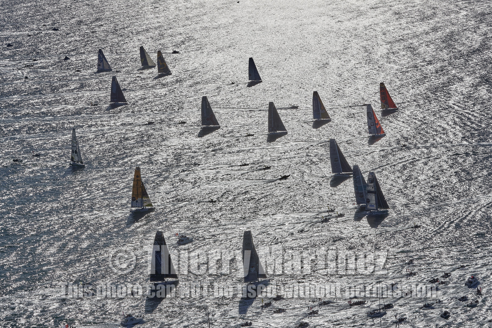 THM-16_82070_VendeeGlobeStart