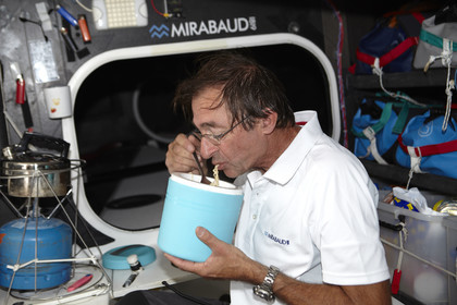 12_21381 Dom Wavre (SUI) a bord MIRABAUD