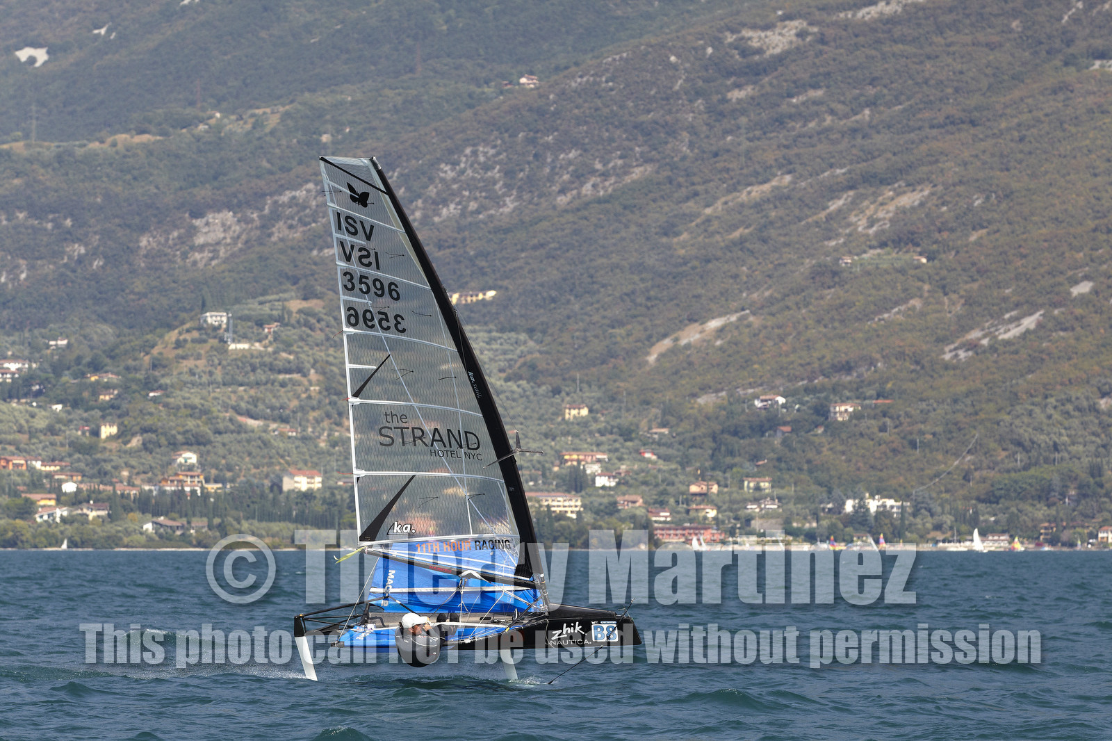 2012 ZHIK NAUTICA MOTH WORLDS.