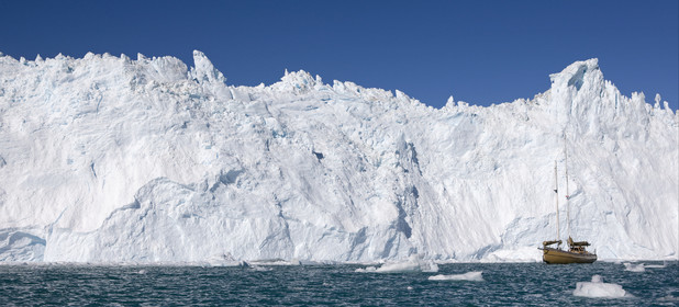 Schooner LA LOUISE sailing on west coast of Greenland.