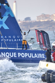 THM-17_002365_VendeeGlobeFinish