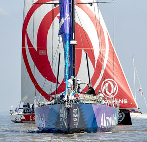 team AkzoNobel  in Volvo Ocean Race 2017-18.